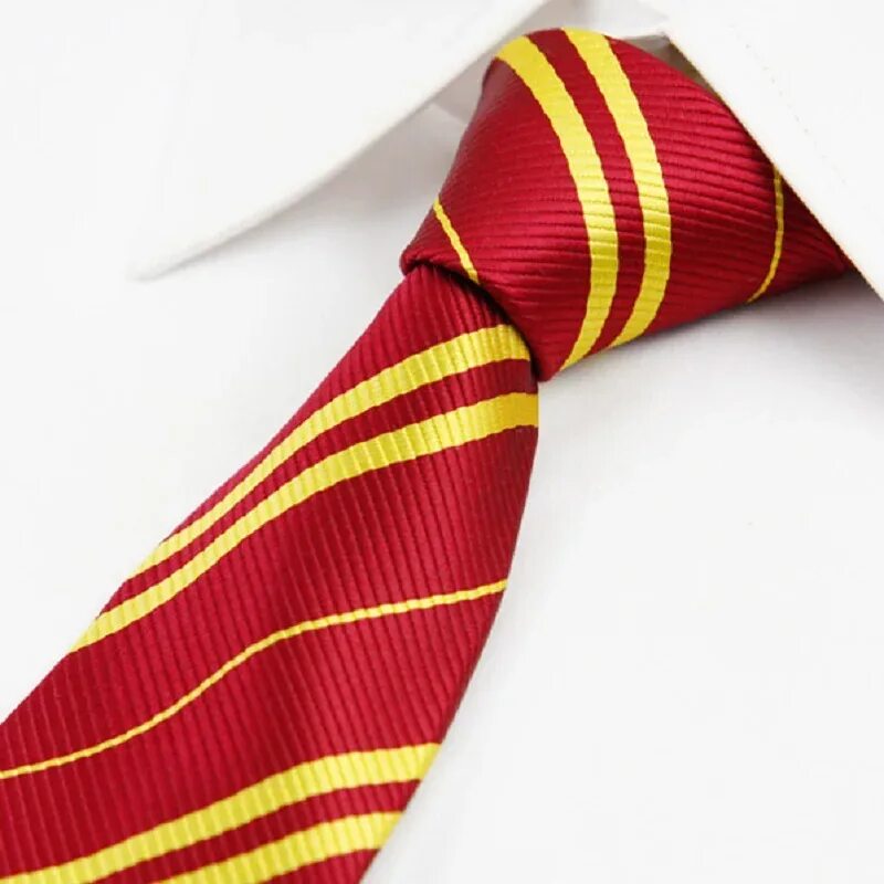 Галстуки мужские красные. Галстук Гриффиндора. Галстук мужской. Полосатый галстук. Красный галстук.
