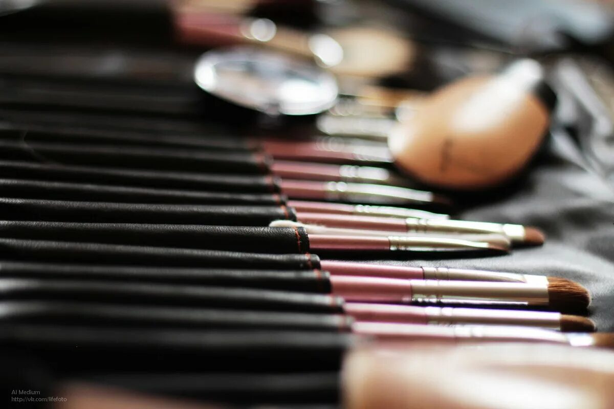 фреймворк heart. Leuchtturm1917 medium a5 black. Page medium. Medium игра. приложение heartify.