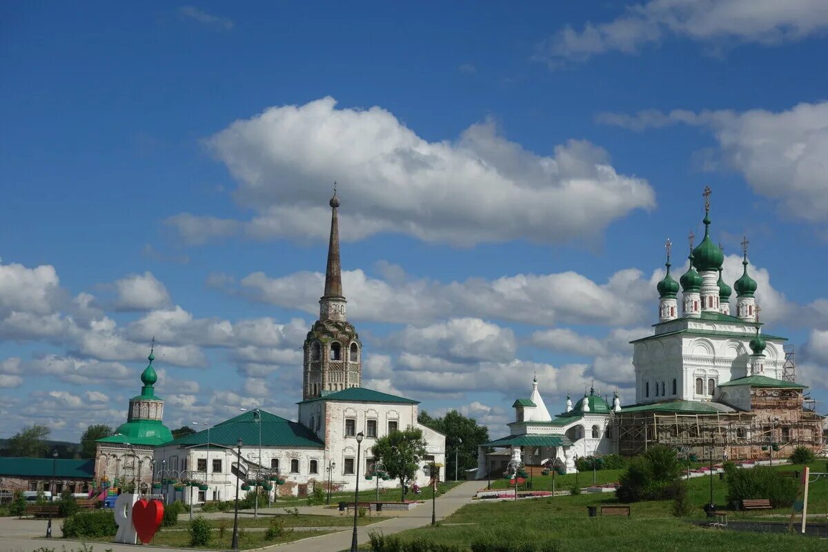 Соликамск большой город. Город Соликамск Пермский край. Пермский край Соликамск центр. Соборная площадь в Соликамске. Соликамск центр города.