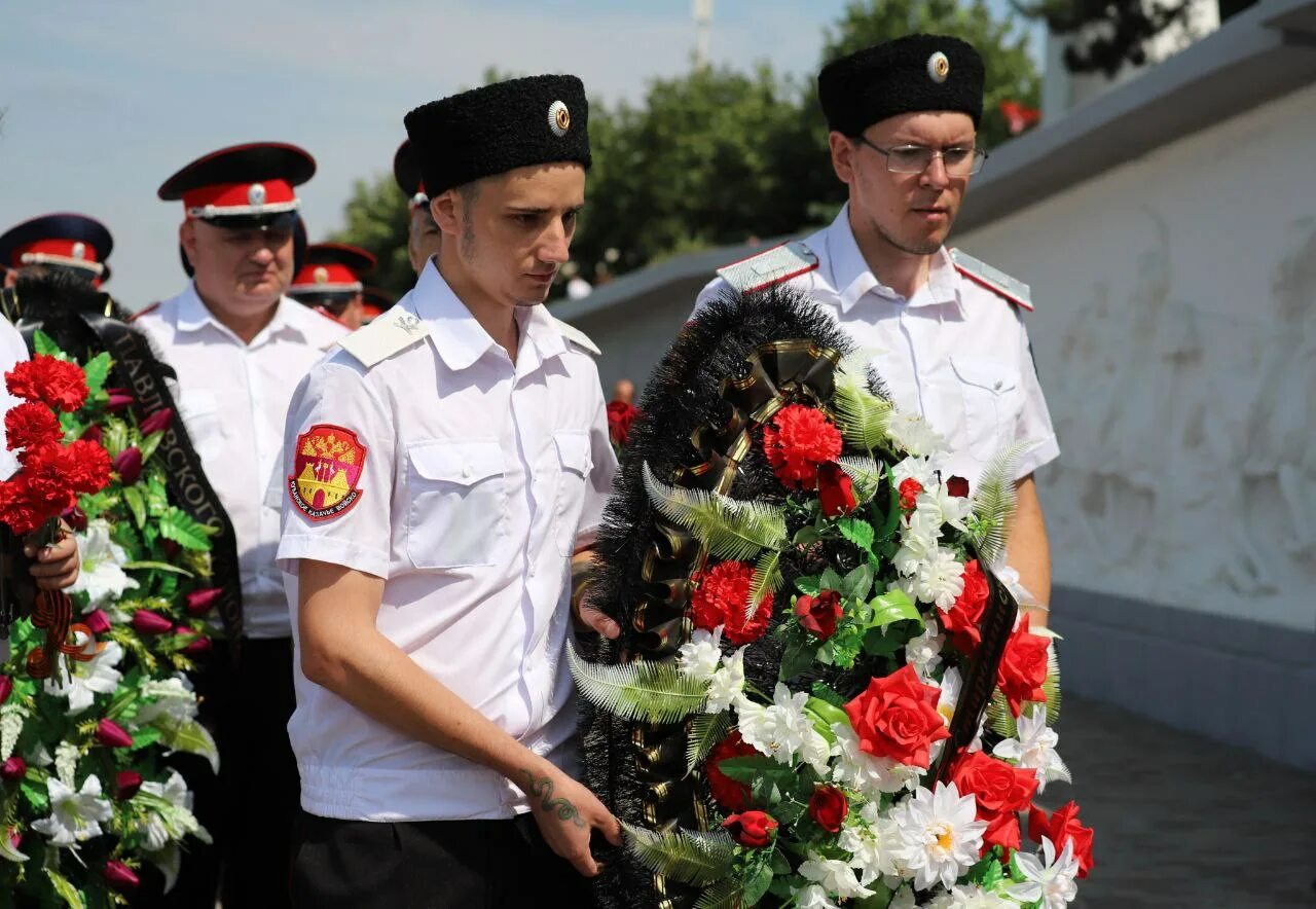 Эстафета памяти краснодарский край. Станица кущевская. Кущевская 2022. Поле казачьей славы краснодарский край. Казаки в кущевской атаке.