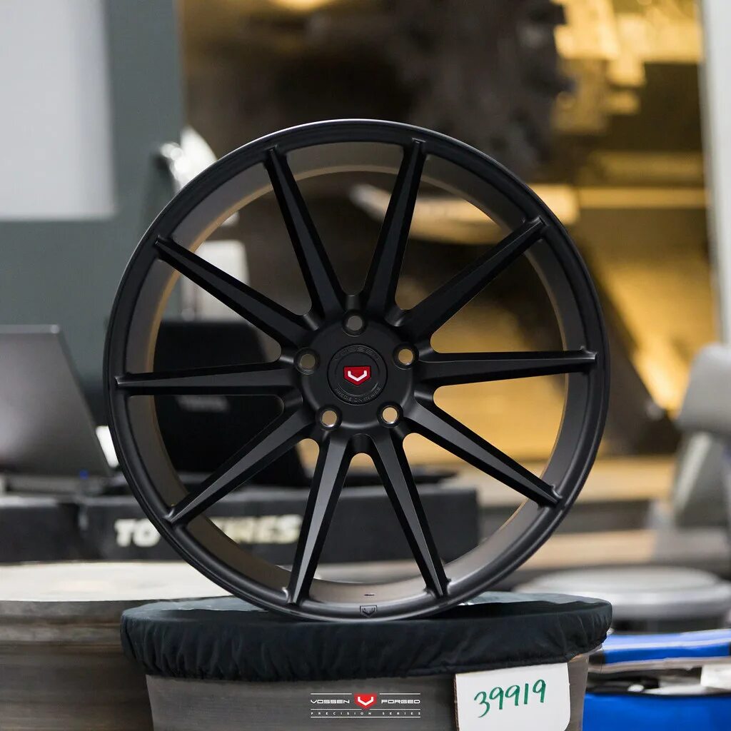 Vossen vps. Диски воссены vps 310. r19 vps-sw19. vps-sw195. vossen forged wheels.