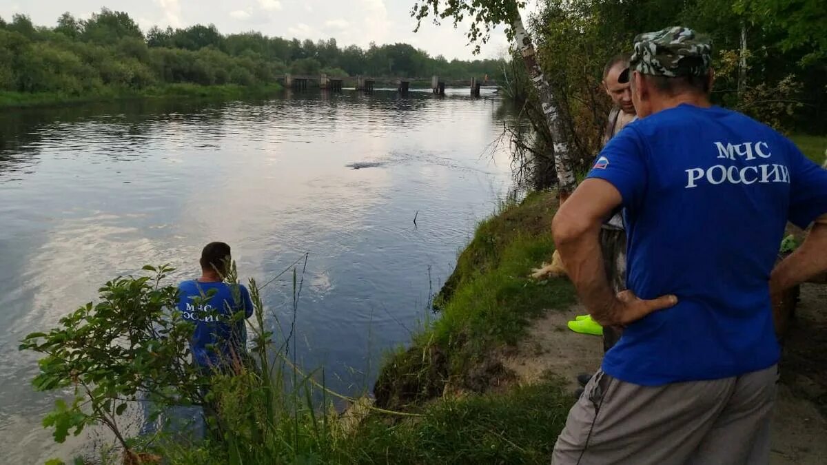 Купание в реке пра. Мужчина 23 июня