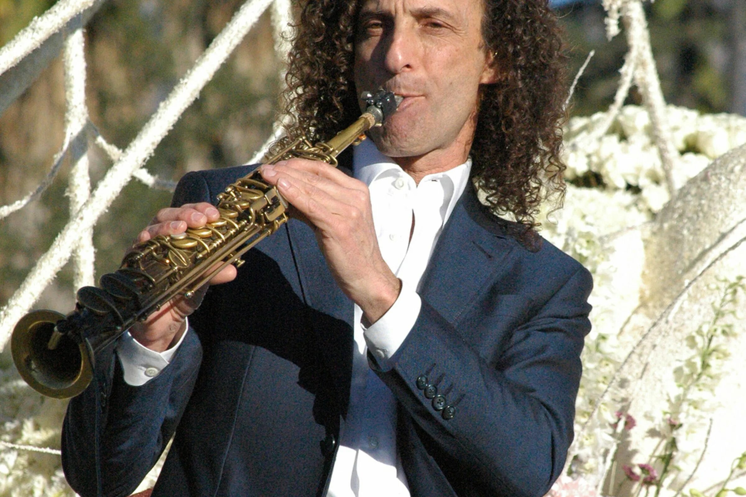 Джи саксофон. Кенни Джи. Kenny g 2021. Саксофонист Кенни Джи. Кенни Джи в молодости.