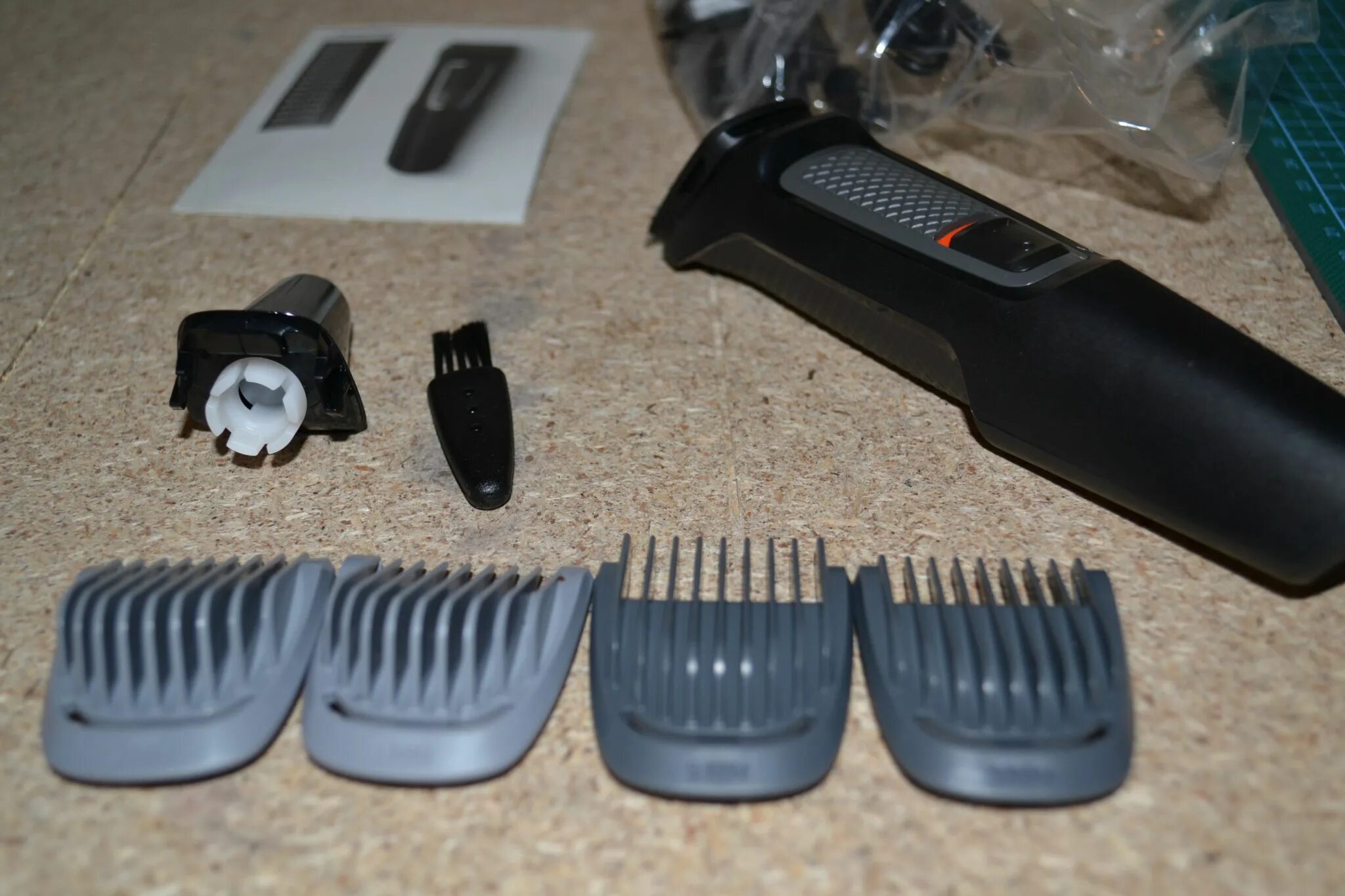 Philips MG 1100/16 Multigroom - Бритвы - Photopoint