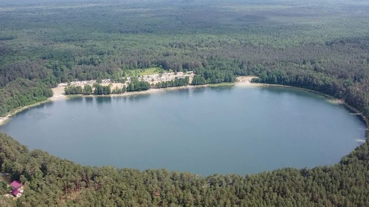 Маленькое беленькое озеро. Озеро Беленькое Томск. Озеро Беленькое Рязанская область. Озеро Беленок. Беленькое озеро в Тимирязево.