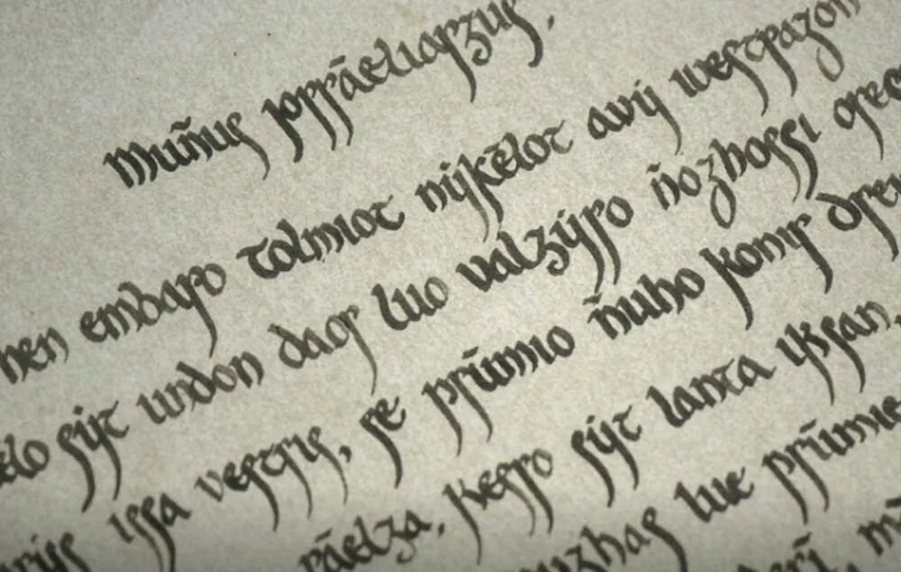 High valyrian. Необычная письменность. Game of Thrones Letters. Страна High Valyrian.