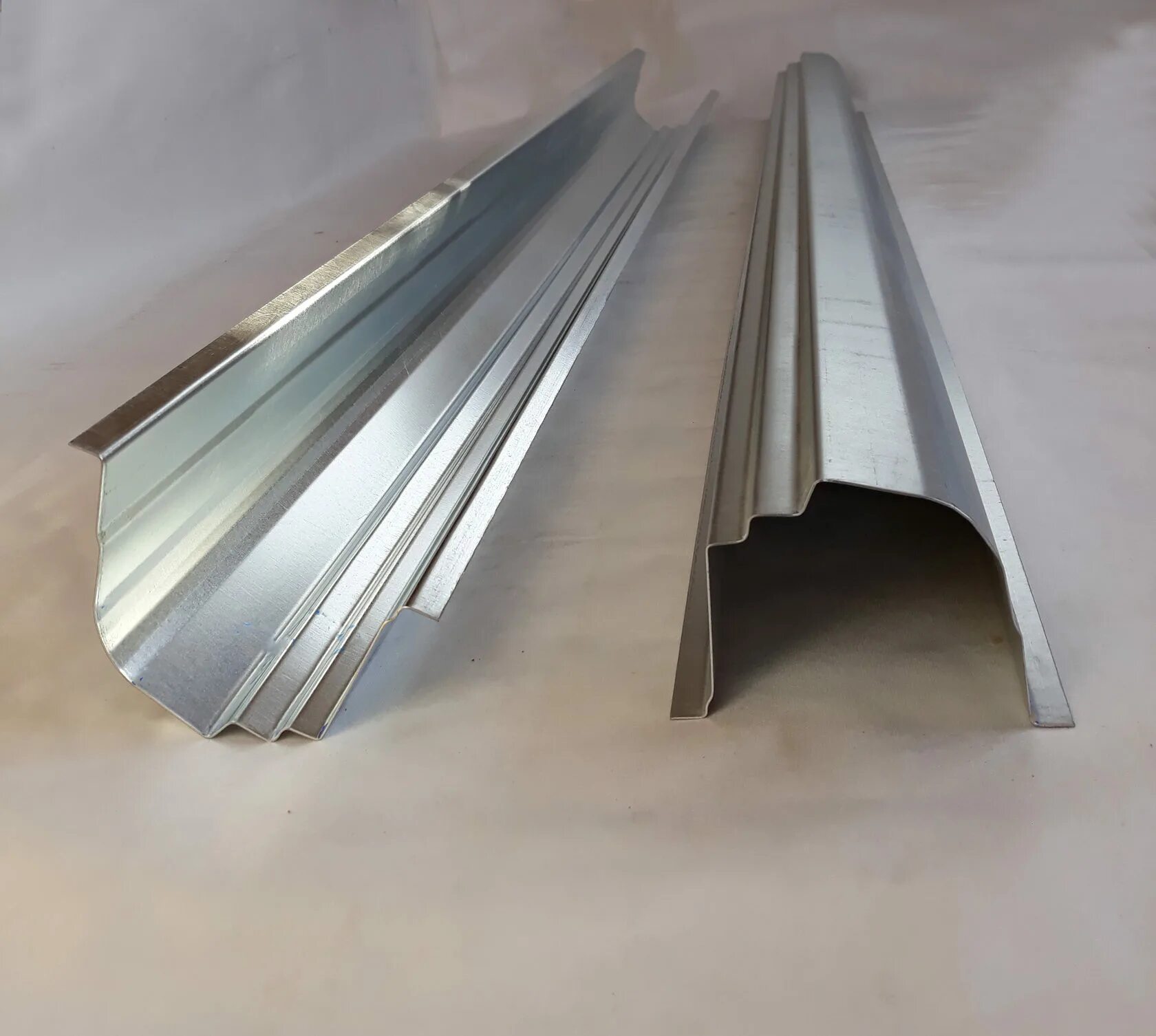 Пороги на хундай матрикс2002. Пороги на хендай старекс h1. Пороги hyundai matrix артикул. Ремкомплект пороги хендай старекс h1. Пороги на хендай матрикс 2002 года.