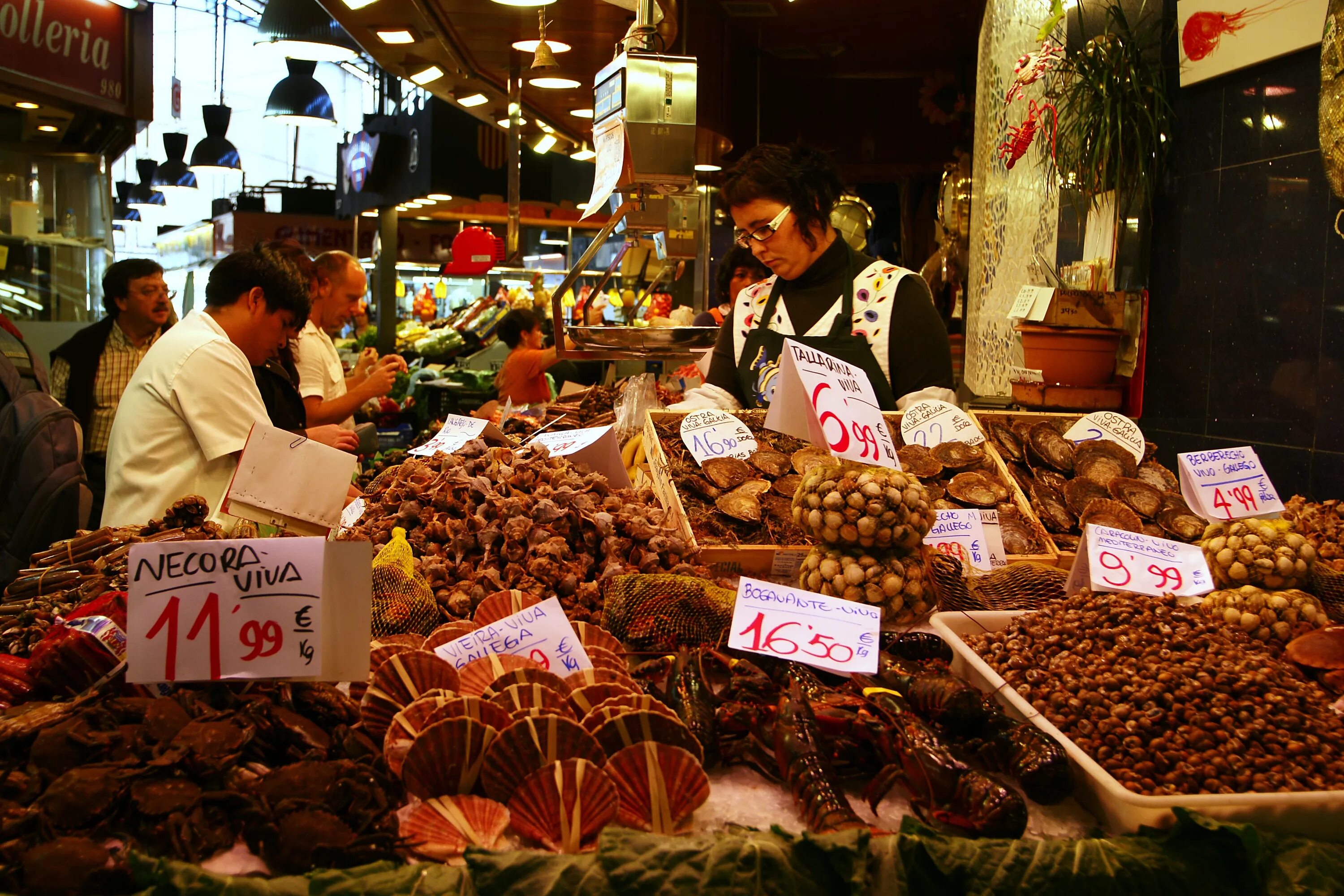 Рынгоко. Бороу маркет в лондоне. Рынок в польше. Khan el-khalili market египет. Известный рынок это.