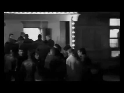 Во сто карат душа хулигана песня