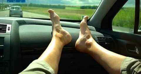 Feet in car