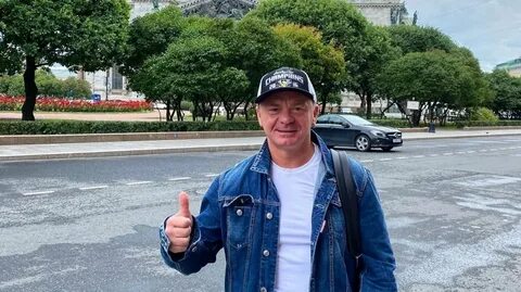 Сколько лет владимиру сычеву