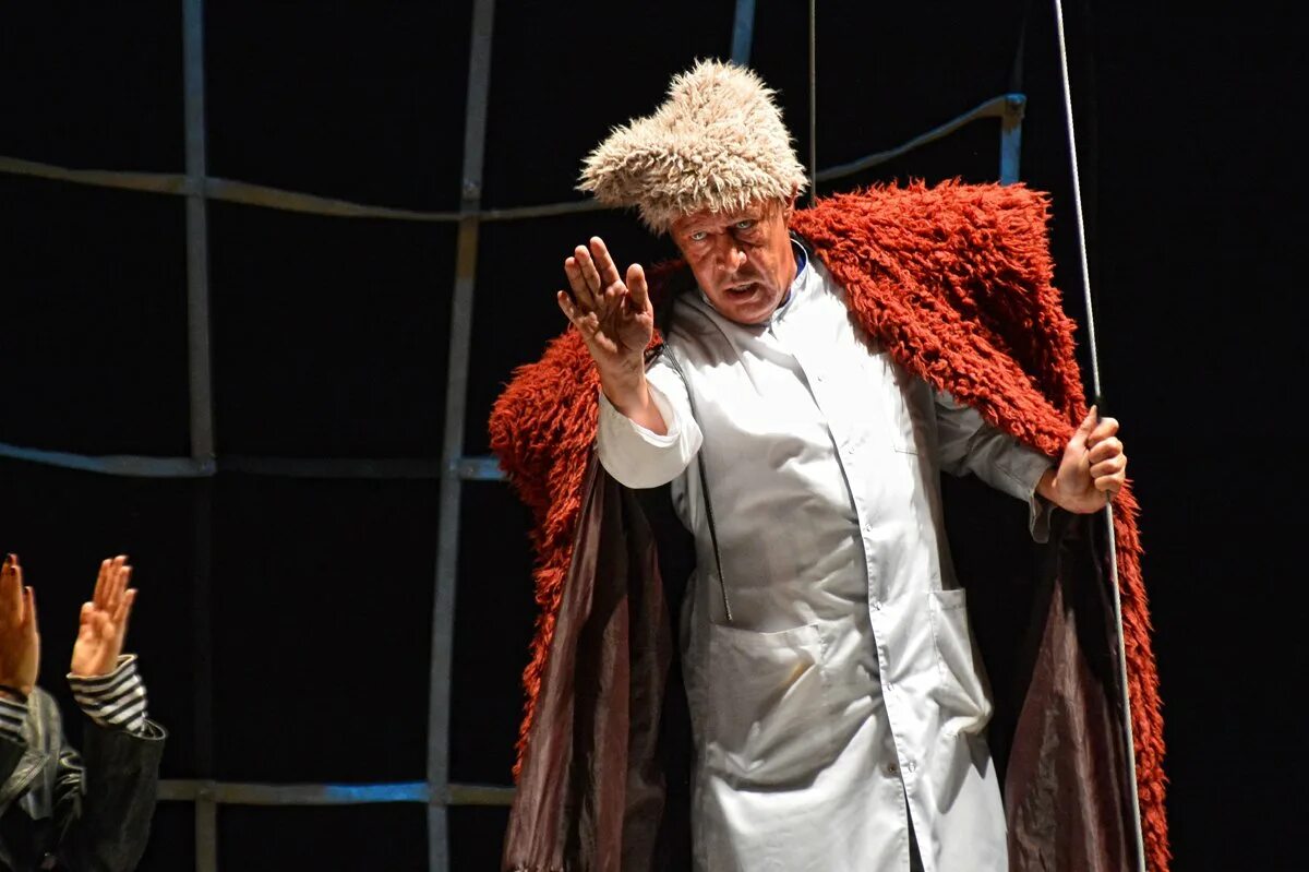 Виктор пелевин чапаев и пустота. Михаил ефремов чапаев и пустота. Чапаев и пустота слушать. Чапаев и пустота слушать. Чапаев и пустота слушать.