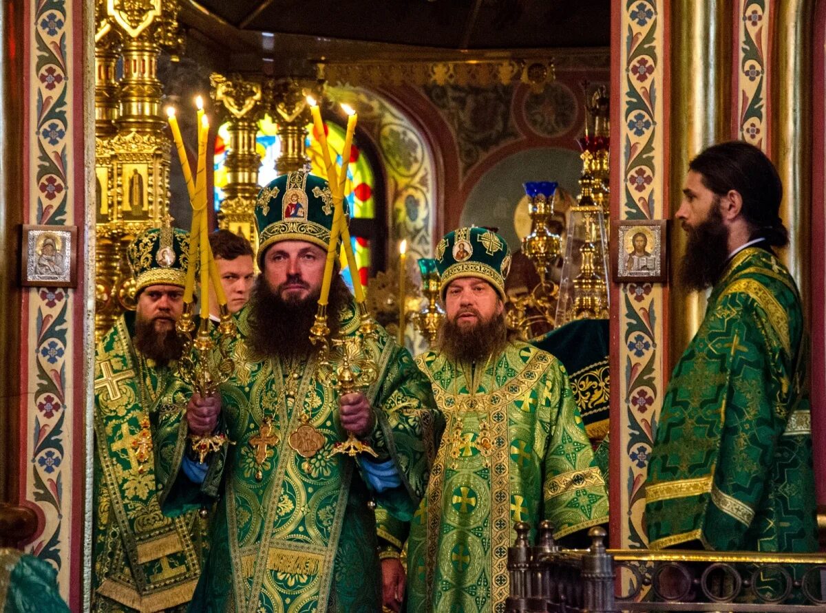 гефсиманский скит расписание богослужений. гефсиманский черниговский скит духовенство. 2015 архиепископ феогност в лавре. гефсиманский скит расписание богослужений. отец николай клирос гефсиманский черниговский скит хор.