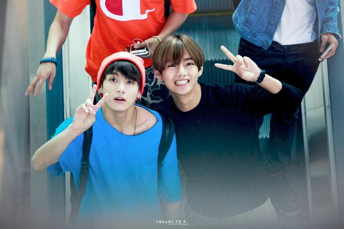 BTS taekook. Тэхен и чонгук пара