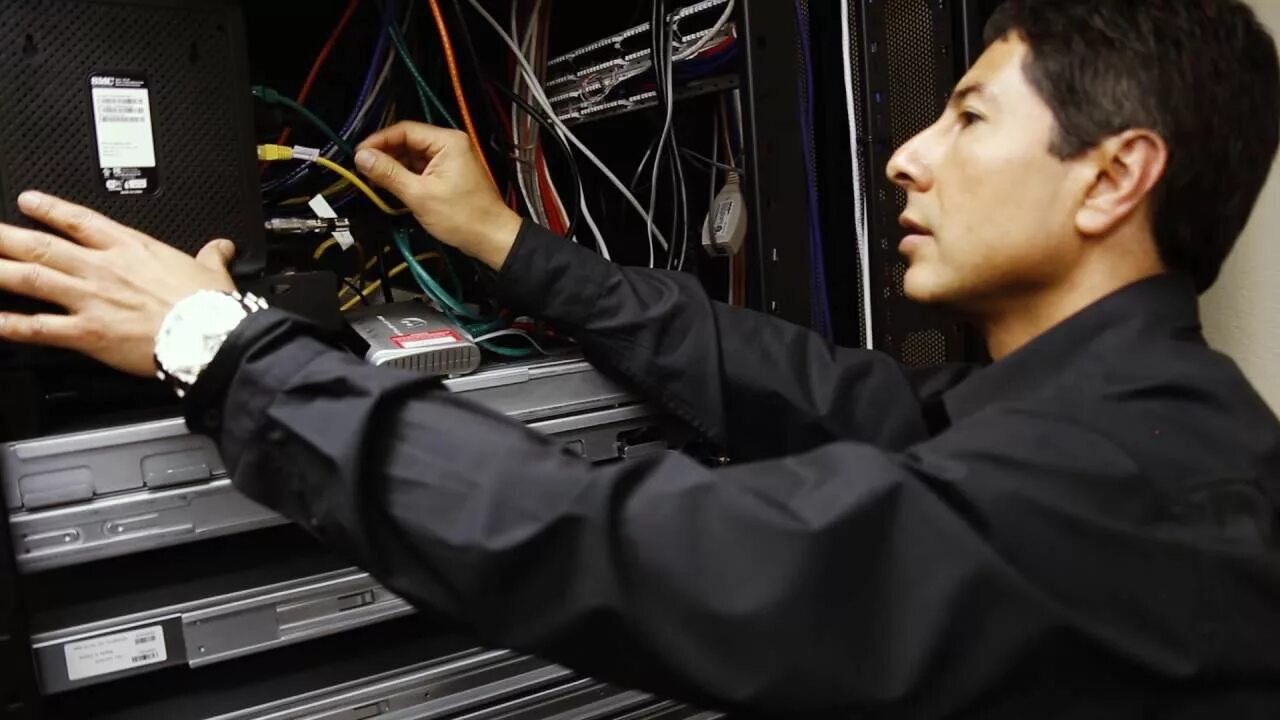 Программный администратор. Компьютер vision. администратор. network administrator. администратор сети.
