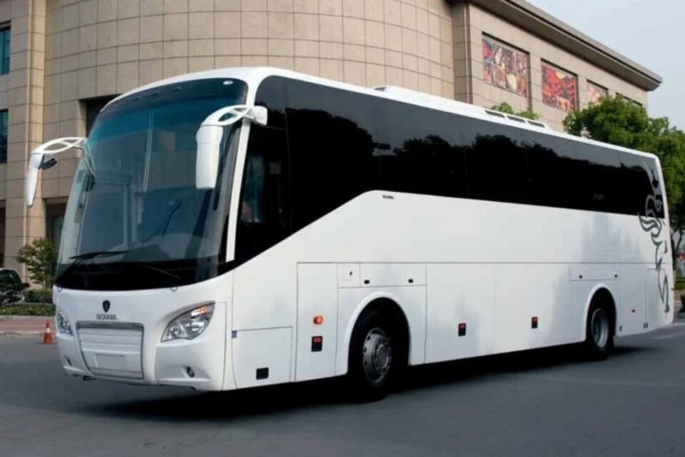 Белый автобус. Белый автобус. Белый ютонг автобус. Автобус бел 1. Scania bus g7.