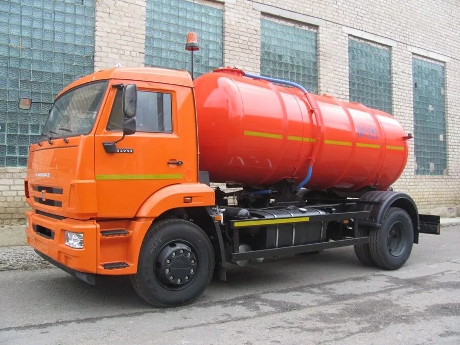 Камаз 5511 ассенизатор. Камаз-65115 ко-505а. Камаз 5511 ассенизатор. Вакуумная машина газ ко-503. Вакуумные машины ассенизаторы.