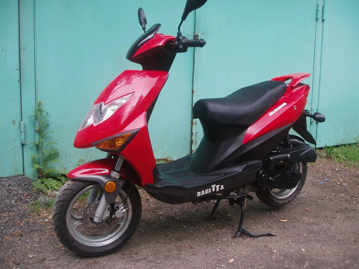 хонда дио аф 28 zx. скутер рейсер пегасус 2009. скутер ирбис z50r. Suzuki avenis 150 серебристый. Bastion falcon скутер.