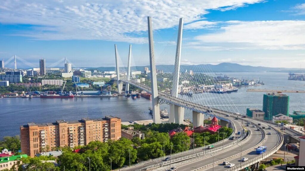 Статус свободного порта Владивостоку дадут на 70 лет - Российская газета