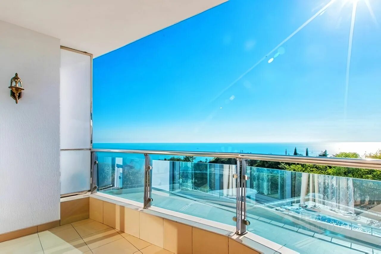 Идеал хаус курортный проспект. Элитные квартиры в сочи. Пентхаус в сочи. Жк идеал хаус сочи. Квартира в сочи.