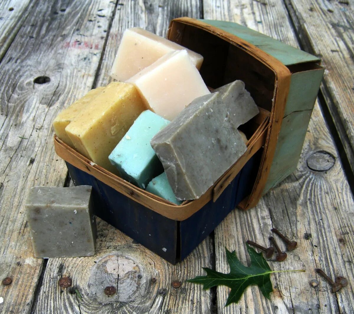 Making soap made. Самодельный оборудования мыло. homemade soap. виды самодельных мыл. самодельные мыло в оптиме фотографии.