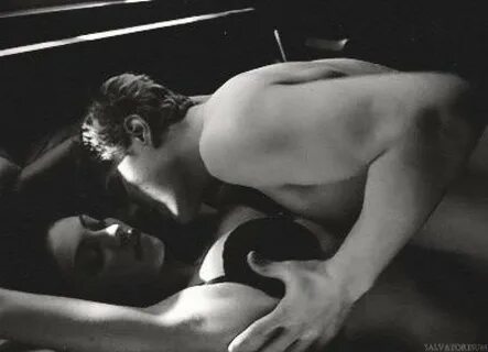 Гиф мужчина и женщина страсть (64 фото) .