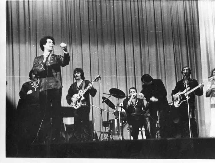 "синяя птица". виа синяя птица 1983. виа «синяя птица»;золотые хиты виа (2008). группа синяя птица 2022. "синяя птица".