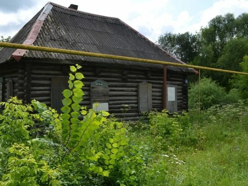 Дом в тульской области суворовский. Деревня Селюково Суворовский район Тульская область. Черепеть Тульская область коммуна. Поселок Черепеть Тульская область. Тульская область Суворовский район поселок Матюхинский.