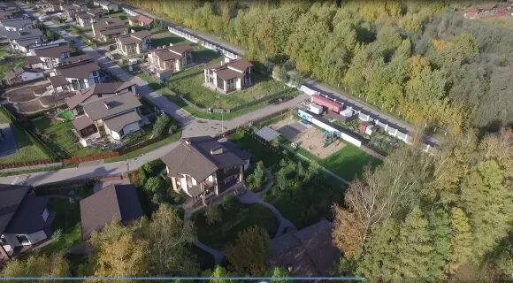 таунхаус владивосток де фриз. поселок новый дом 2. коттеджный поселок новая орловка ставрополь. зеленоград бакеево поселок. поселок чигасово.