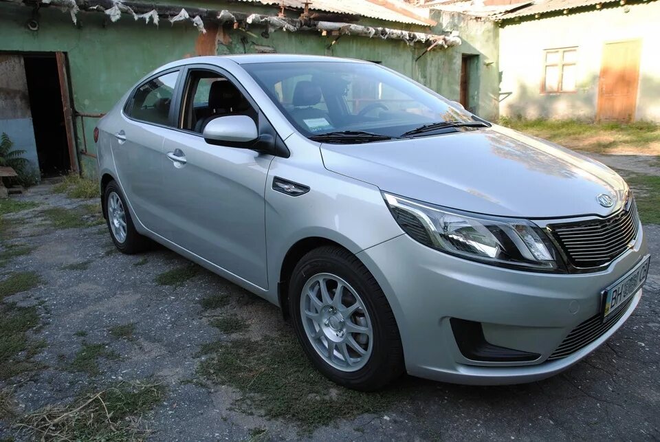 Kia Rio диски 15. Kia Rio 3 r15. Kia Rio 4 r15. Диски на Киа Рио 3 15.