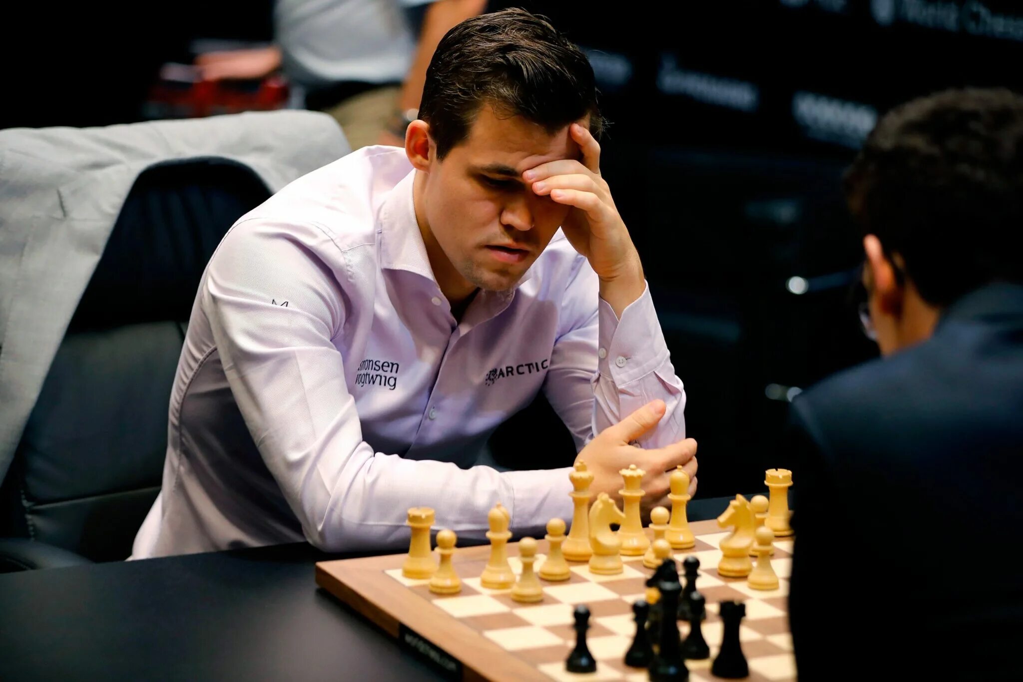 Самые лучшие шахматисты в истории. Магнус Карлсен. Magnus Carlsen Chess. Корчной Каруана 2011.