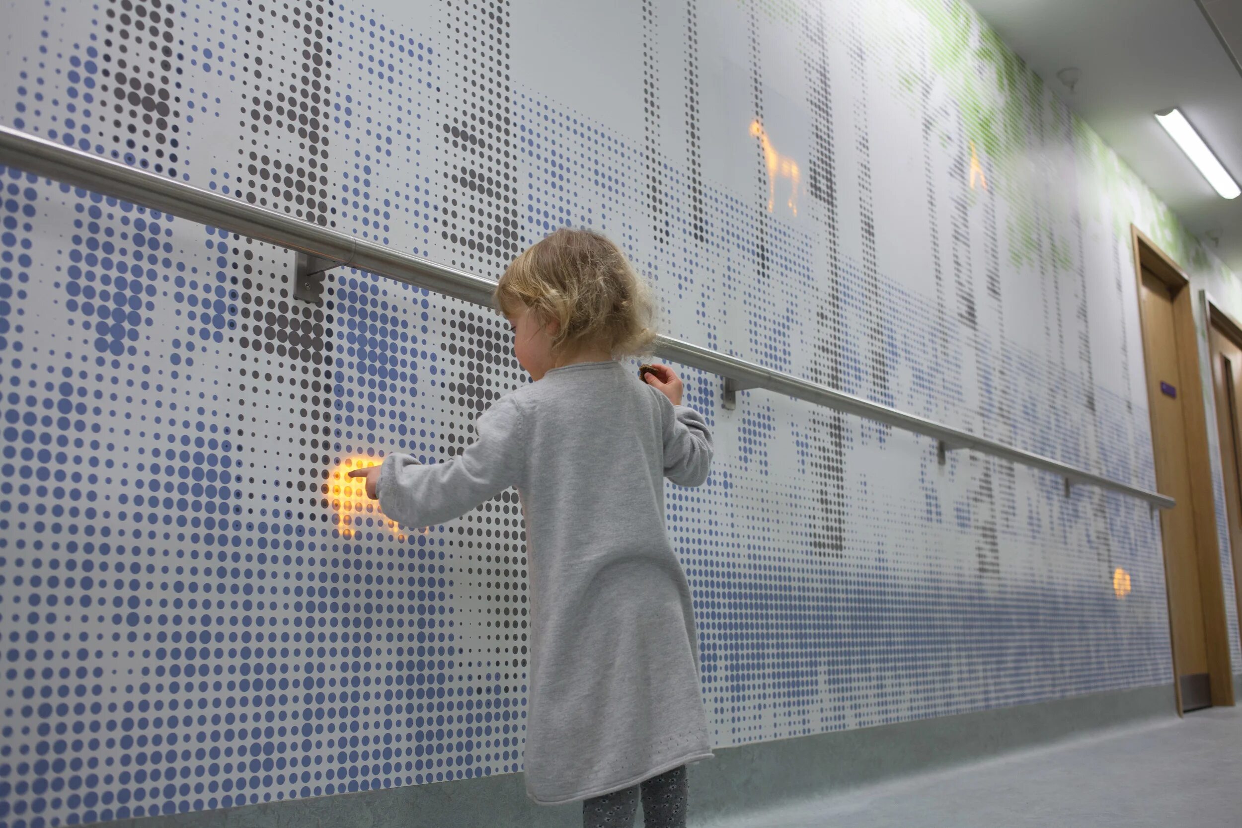 Интерактивная стена купить. Интерактивная стена. Интерактивная стена для детей. Интерактивная стена в ДОУ. Интерактивные стены в детском саду.