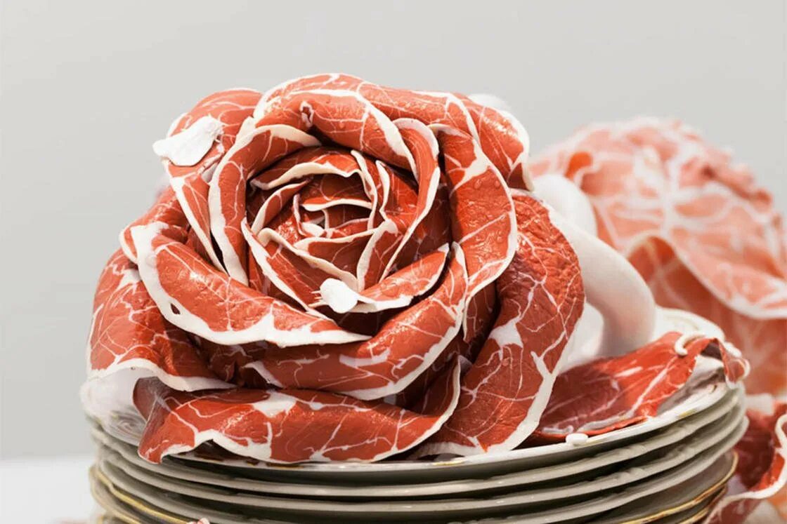 Мясной цветок. Мясо говядина Эстетика.