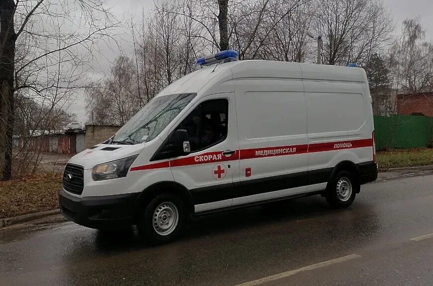 автомобиль скорой помощи. станция скорой помощи лобня. скорая пущино. отделение скорой помощи. станция скорой медицинской помощи москва им пучкова.