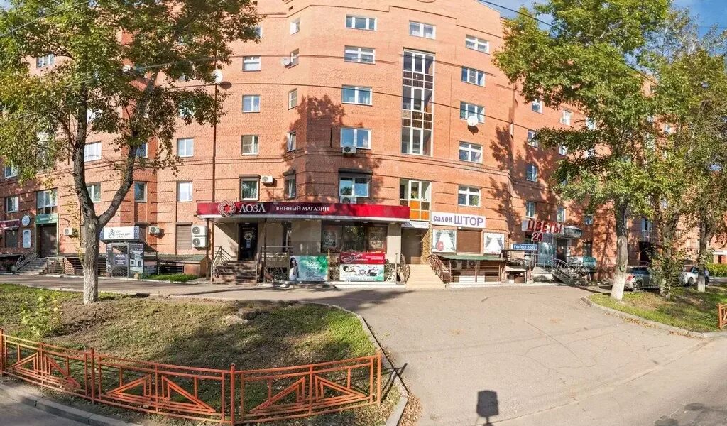 Иркутск ул депутатская 27. Депутатская 75 иркутск. Тридевятое царство иркутск депутатская 42. Депутатская 75 иркутск. Улица депутатская иркутск.