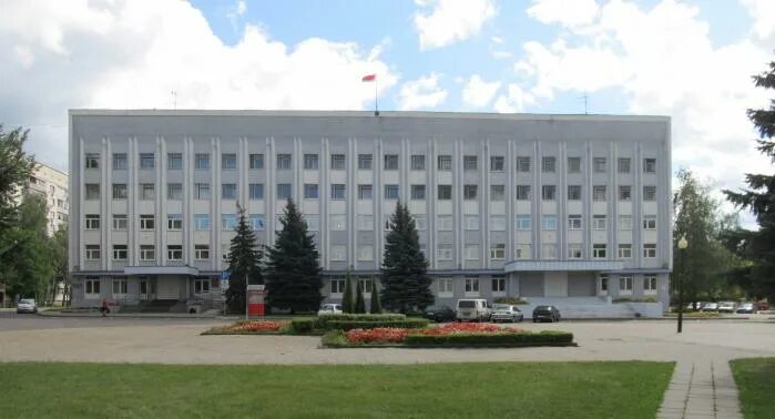 городской сад гомель. гомель площадь города. телефоны города гомеля. телефонный справочник гомеля. гомель центр.