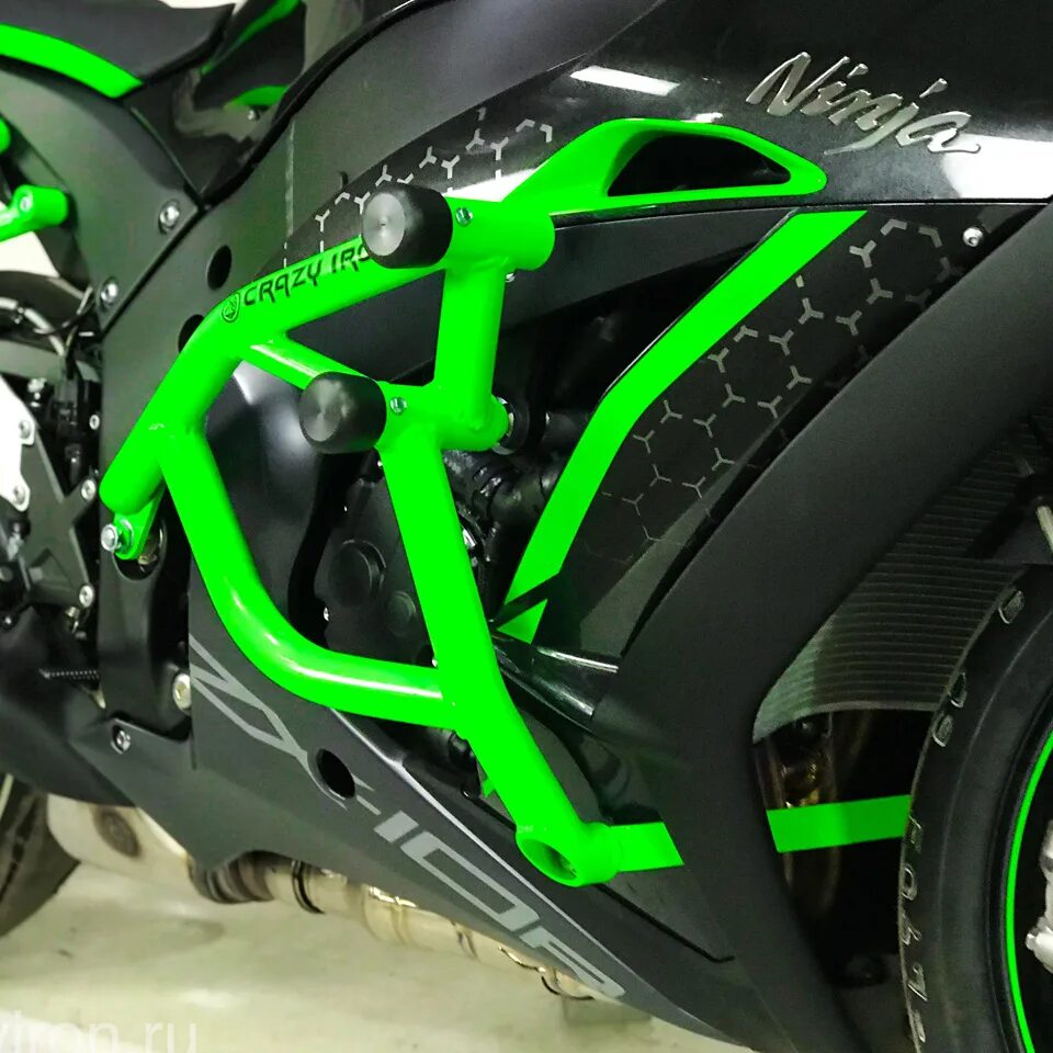 Kawasaki z250. Kawasaki z900 клетка. Клетка кавасаки. Защита для мотоцикла kawasaki z1000sx. Клетка crazy iron kawasaki z400.