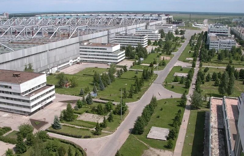 Авиастар ульяновск. Площадь завода авиастар в ульяновске. Авиазавод ульяновск. Авиастар ульяновск. Ульяновский завод авиастар.