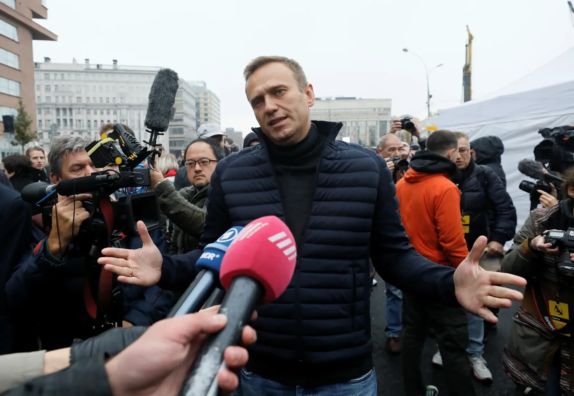 Передача про иноагентов. Навальный. Фонд Навального. Навальный фото. Навальный иноагент.