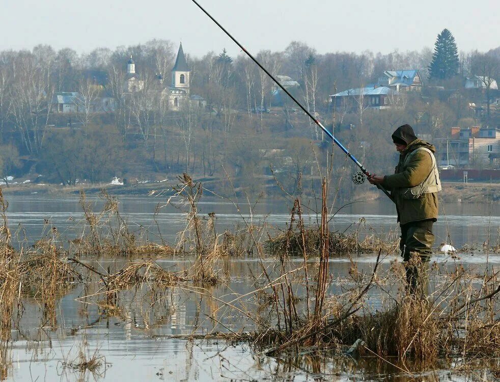 Рыбалка в апреле. Весенняя рыбалка. Апрельская рыбалка. Где рыбачить в апреле