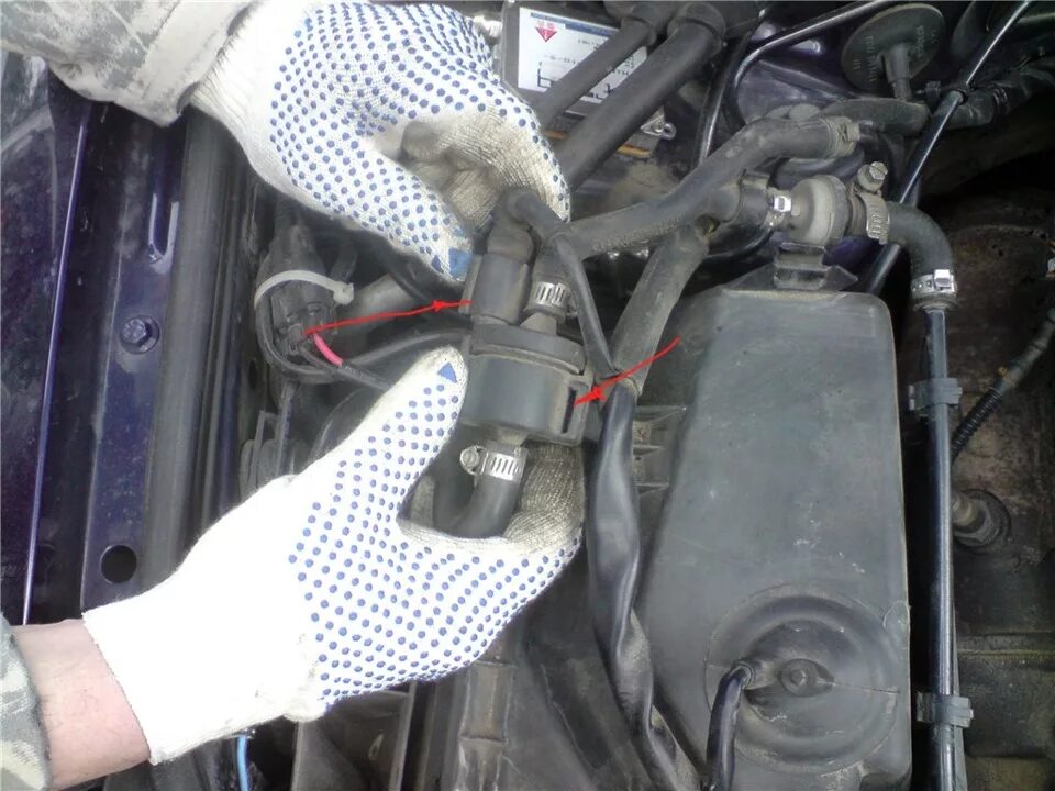 Чистка адсорбера, сушка угля и замена клапана N80 - Volkswagen Passat CC, 2 л, 2