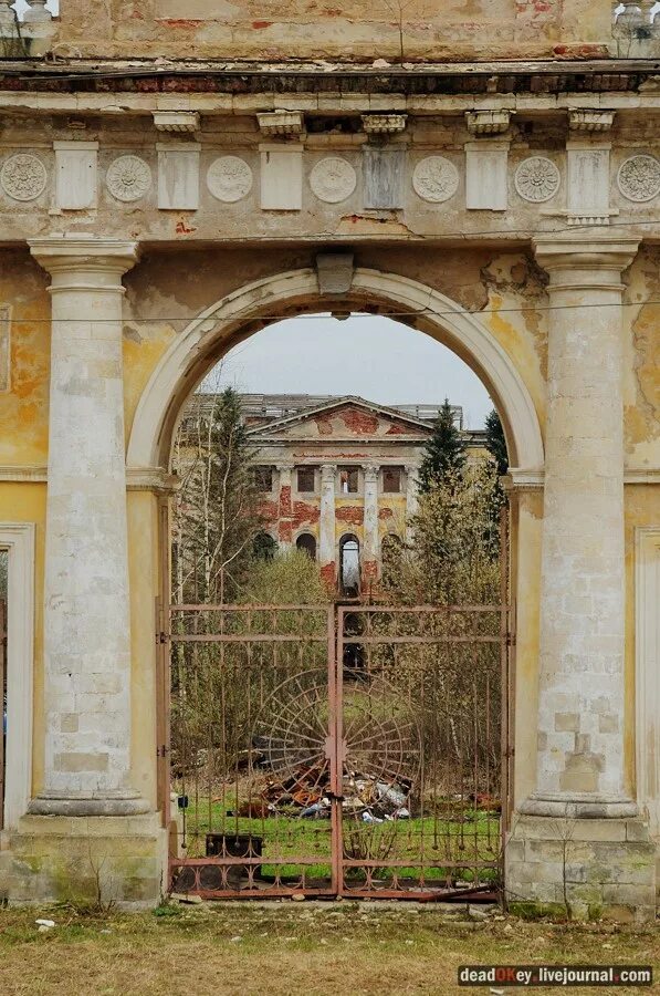 Гребнево. Гребнево усадьба Гребнево. Старинная усадьба Гребнево. Гребнево Московская область усадьба. Парк усадьбы Гребнево.