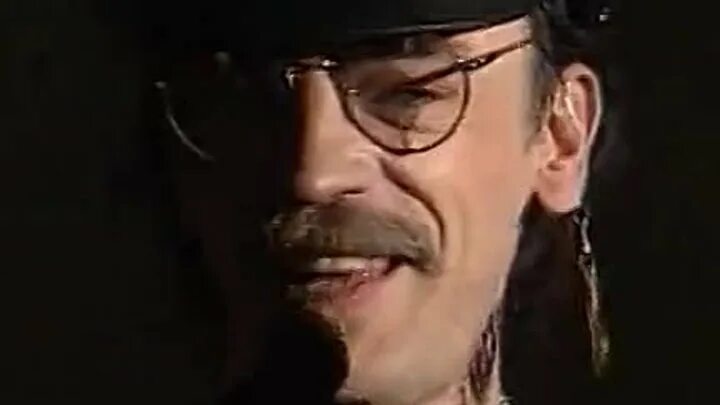 Михаил боярский в коже. Боярский бизнесмен. Михаил боярский бизнесмен. Михаил боярский 1992. Сд и боярский.