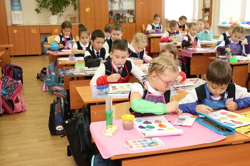Собрание в школе 1 сентября