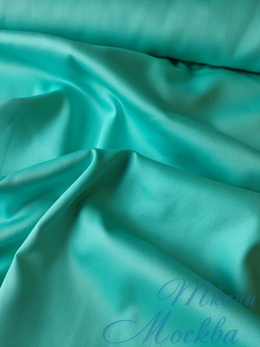 На мятых простынях текст до скорых. Белая простыня фон. На мятых простынях текст до скорых. Одеяло эстетика. Белая кровать сверху.