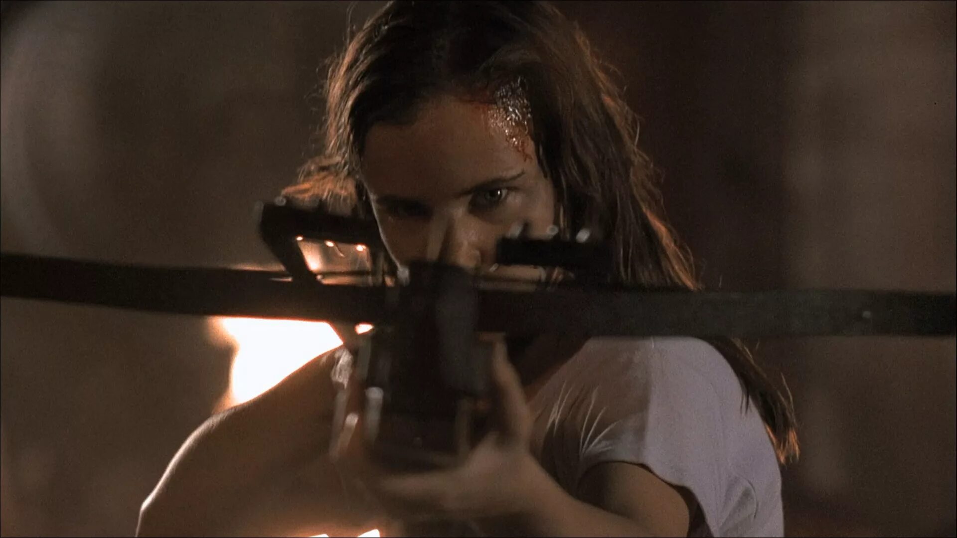 Дэнни трехо от заката до рассвета. Джульетт льюис от заката до рассвета. Тарантино и клуни. От заката до рассвета фильм 1995. Джордж клуни от заката до рассвета.