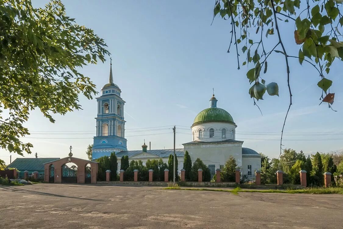 Храм в Куркино Тульской области.