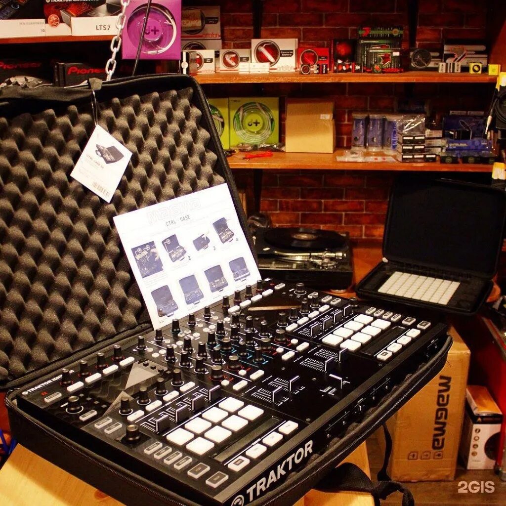 Allfordj. Dj store. Allfordj. Москва, спартаковская площадь 16/15с2 db loft. Allfordj.