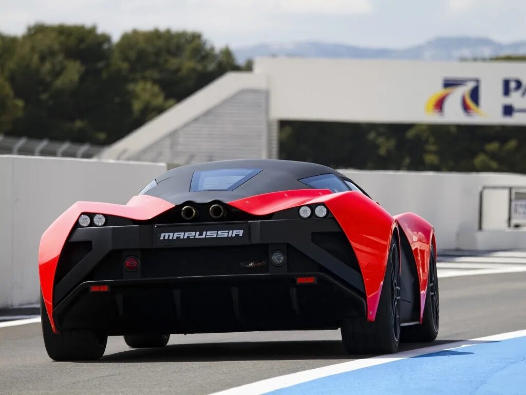 Marussia b2 2010. Спорткар Marussia b2.