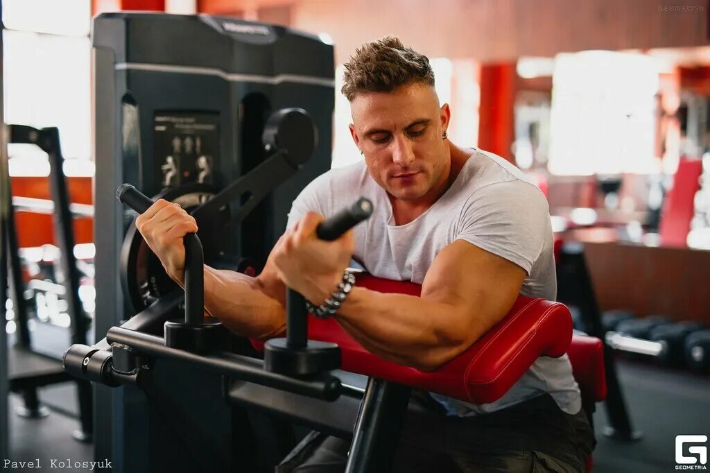 тренер симферополь. тренер симферополь. тренер симферополь. тренажерный зал консоль симферополь. леонид болдырев симферополь.